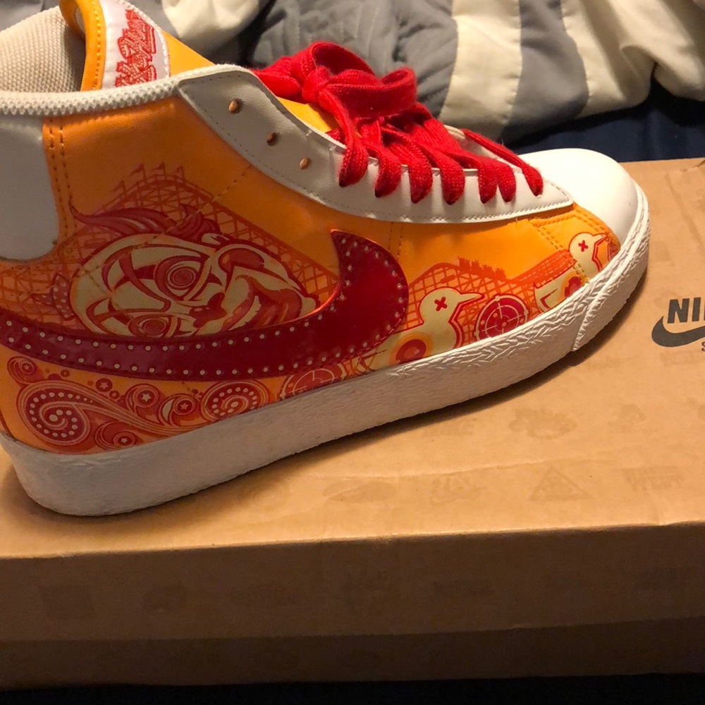 Mid blazers